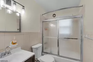 1017 Burnet Ave, Union Township, NJ 07083 - Photo 21