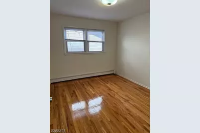 1017 Burnet Ave, Union Township, NJ 07083 - Photo 13