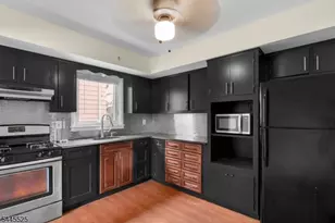1017 Burnet Ave, Union Township, NJ 07083 - Photo 3