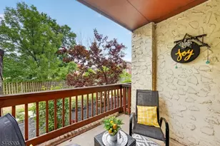 109 Michaels Ct, Woodbridge Township, NJ 07095 - Photo 27