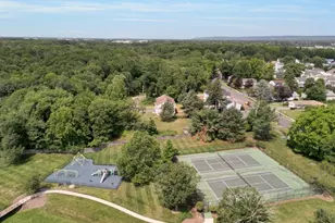 12 Carriage Pl, Edison, NJ 08820 - Photo 25