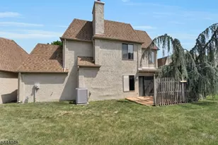12 Carriage Pl, Edison, NJ 08820 - Photo 23