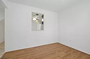 91 Cherrywood Dr, Franklin Township, NJ 08873 - Photo 7