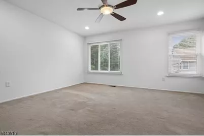 91 Cherrywood Dr, Franklin Township, NJ 08873 - Photo 29