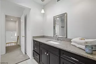 91 Cherrywood Dr, Franklin Township, NJ 08873 - Photo 33
