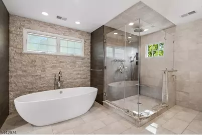 5 Raymond St, Chatham, NJ 07928 - Photo 15