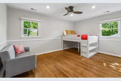 5 Raymond St, Chatham, NJ 07928 - Photo 19