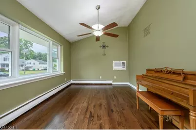 2239 Newark Ave, Scotch Plains Township, NJ 07076 - Photo 5