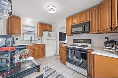 99 Brookfield Ave, Nutley, NJ 07110 - Photo 13