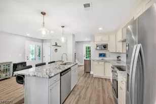 94 Castle Rock Rd, Jefferson Township, NJ 07849 - Photo 11