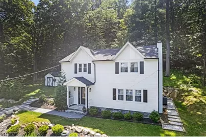 94 Castle Rock Rd, Jefferson Township, NJ 07849 - Photo 3