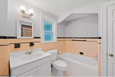 367 Essex Ave, Bloomfield, NJ 07003 - Photo 17