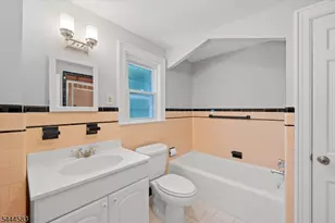 367 Essex Ave, Bloomfield, NJ 07003 - Photo 17