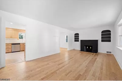 367 Essex Ave, Bloomfield, NJ 07003 - Photo 7