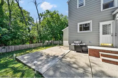 367 Essex Ave, Bloomfield, NJ 07003 - Photo 35