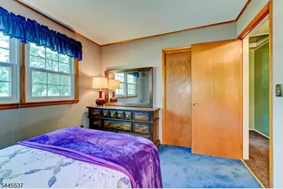 34 Lindstrom Dr, Hillsborough Township, NJ 08844 - Photo 25
