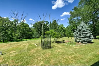 34 Lindstrom Dr, Hillsborough Township, NJ 08844 - Photo 37