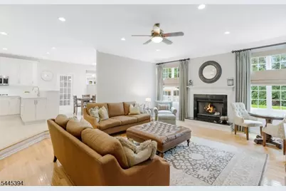 17 Sugarwood Way, Warren Township, NJ 07059 - Photo 17