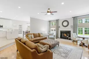 17 Sugarwood Way, Warren Township, NJ 07059 - Photo 17
