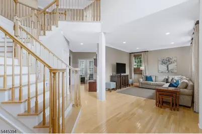 17 Sugarwood Way, Warren Township, NJ 07059 - Photo 3