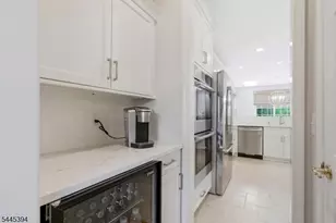 17 Sugarwood Way, Warren Township, NJ 07059 - Photo 11