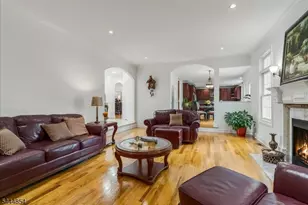 710 Plainfield Ave, Berkeley Heights Township, NJ 07922 - Photo 7