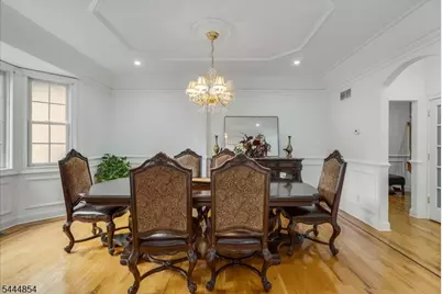 710 Plainfield Ave, Berkeley Heights Township, NJ 07922 - Photo 9