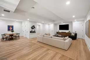 2 Spenser Dr, Millburn, NJ 07078 - Photo 35
