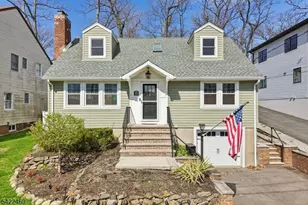 59 Oakwood Dr, Wayne, NJ 07470 - Photo 1