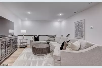 18 Hillandale Dr, Mendham Township, NJ 07931 - Photo 25