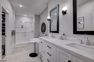 18 Hillandale Dr, Mendham Township, NJ 07931 - Photo 9