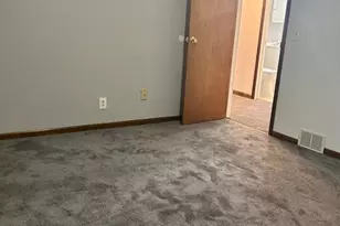 241 N 3rd Ave, Manville, NJ 08835 - Photo 15