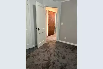 241 N 3rd Ave, Manville, NJ 08835 - Photo 13