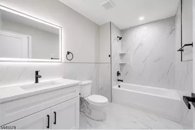 584 Plymouth Rd, Hillside, NJ 07205 - Photo 15