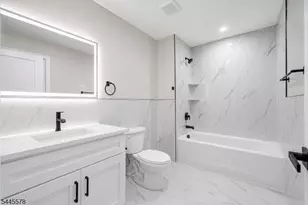 584 Plymouth Rd, Hillside, NJ 07205 - Photo 15