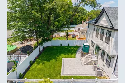 584 Plymouth Rd, Hillside, NJ 07205 - Photo 3