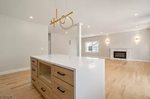 584 Plymouth Rd, Hillside, NJ 07205 - Photo 5