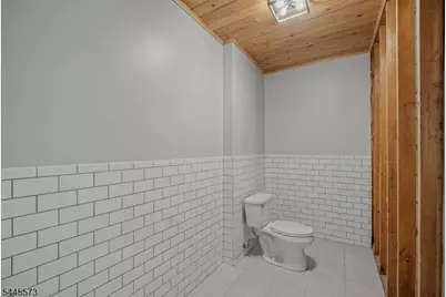 5 Smith St, Paterson, NJ 07505 - Photo 15