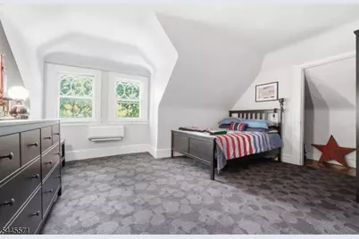 54 Myrtle Ave, Montclair, NJ 07042 - Photo 37