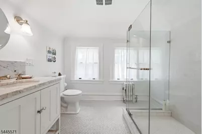 54 Myrtle Ave, Montclair, NJ 07042 - Photo 39