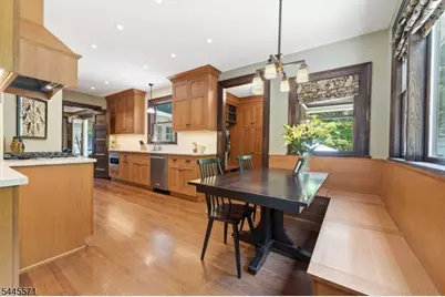 54 Myrtle Ave, Montclair, NJ 07042 - Photo 17