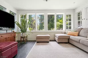 54 Myrtle Ave, Montclair, NJ 07042 - Photo 23