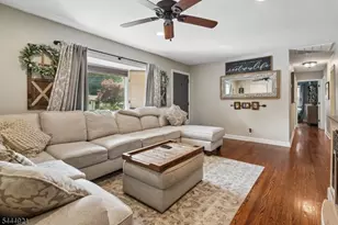 22 Summit Rd, Jefferson Township, NJ 07438 - Photo 5