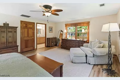 50 Warren St, Hanover Township, NJ 07981 - Photo 19