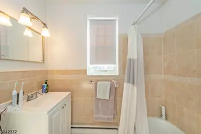 370 Claremont Avenue #A7, Montclair, NJ 07042 - Photo 9