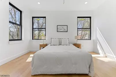 113.5 Oak St #2, Jersey City, NJ 07304 - Photo 5