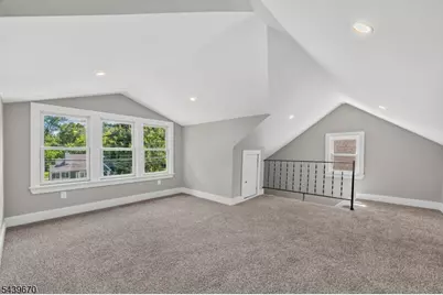 129 W Oak St, Bernards Township, NJ 07920 - Photo 41