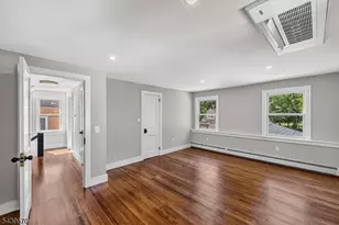 129 W Oak St, Bernards Township, NJ 07920 - Photo 29