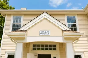 98 Overlook Dr, Lopatcong Township, NJ 08886 - Photo 3