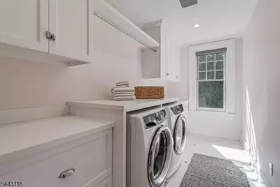 139 Gates Ave, Montclair, NJ 07042 - Photo 31
